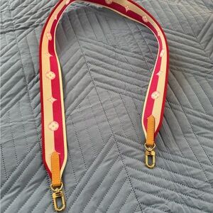 Louis Vuitton Pink and Cream Monogram Canvas Shoulder Strap with Gold Hardware